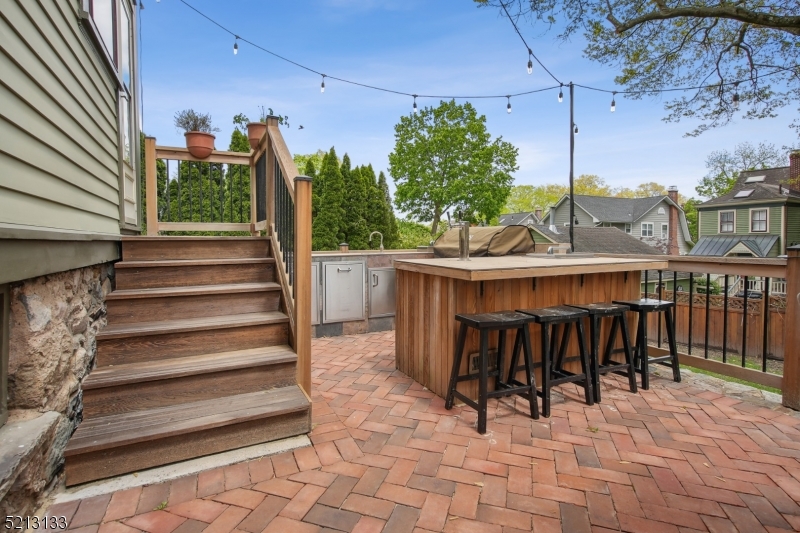 Hill Section - Residential