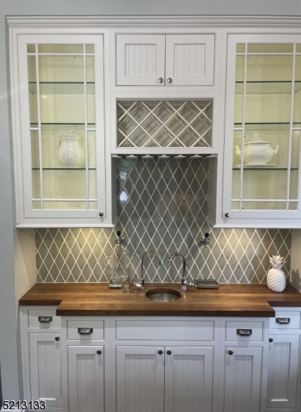 Hill Section - Residential