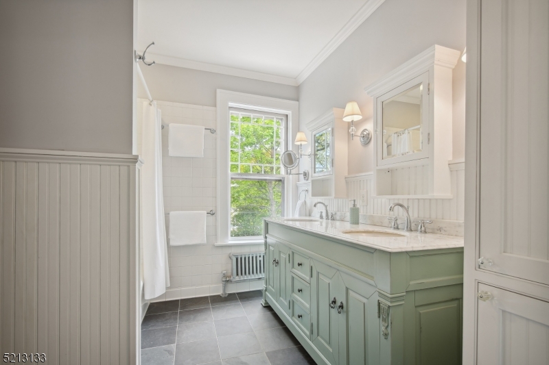 Hill Section - Residential