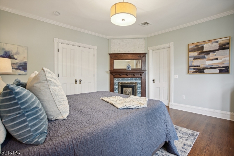 Hill Section - Residential