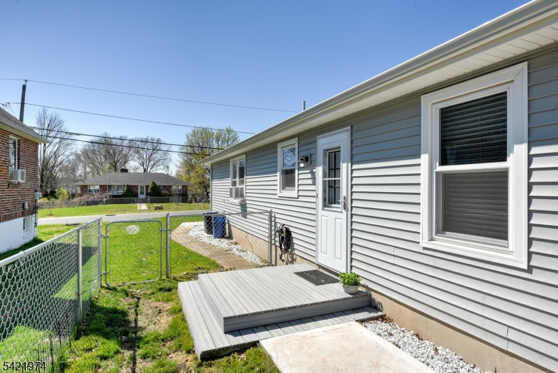 Bradley Gardens - Residential