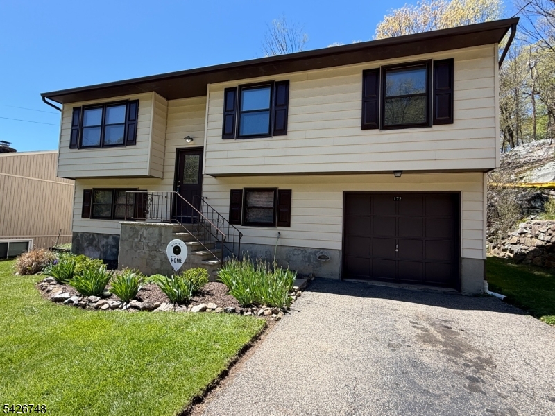 White Meadow Lake - Residential