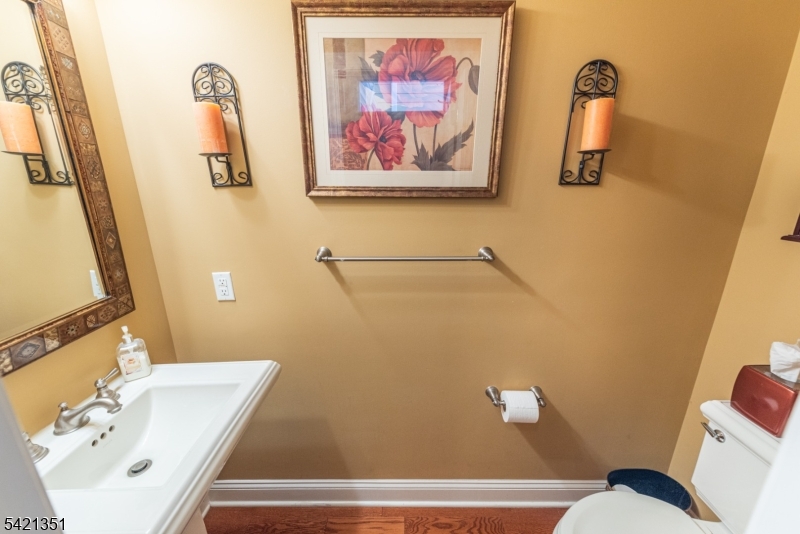 Four Seasons - Residential