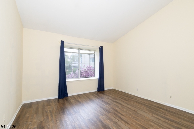 Mayfield  The Hills - Residential