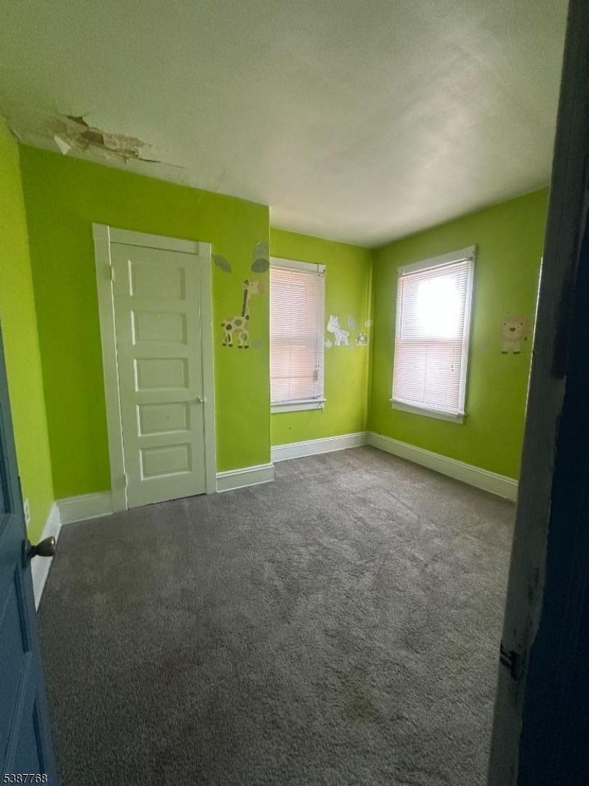 Phillipsburg Town, New Jersey 08865, United States, 3 Bedrooms Bedrooms, ,1 BathroomBathrooms,Residential,Coming Soon,218915