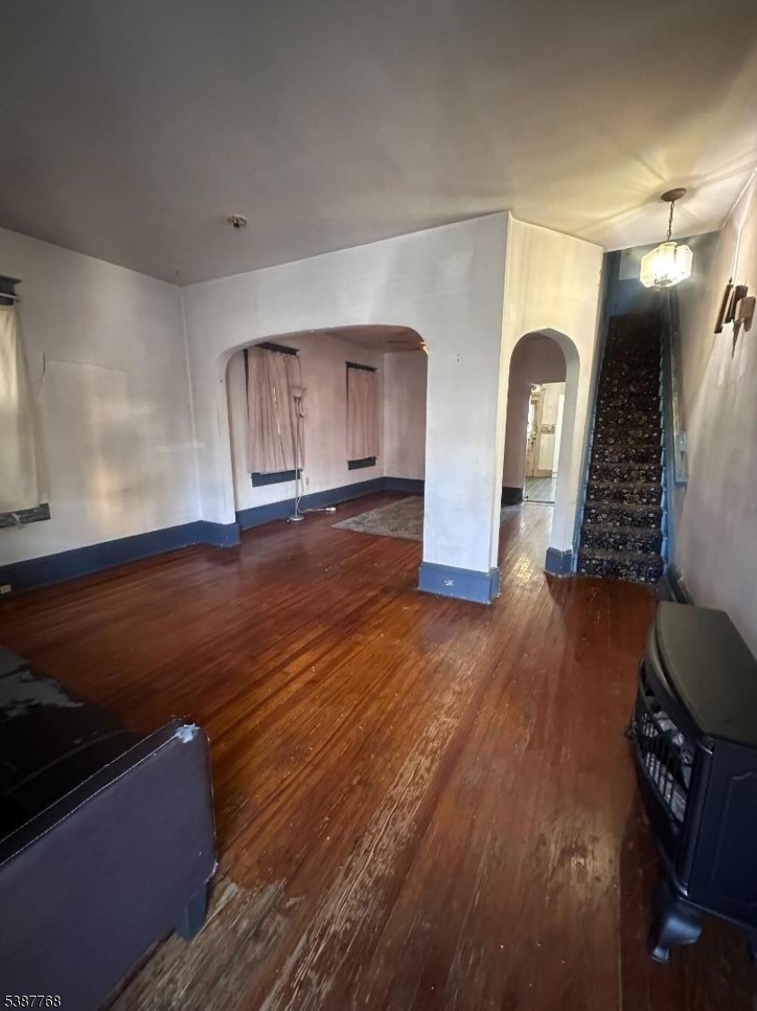 Phillipsburg Town, New Jersey 08865, United States, 3 Bedrooms Bedrooms, ,1 BathroomBathrooms,Residential,Coming Soon,218915