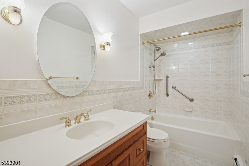 Country Club Homes - Residential