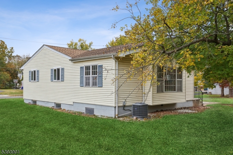 Country Club Homes - Residential