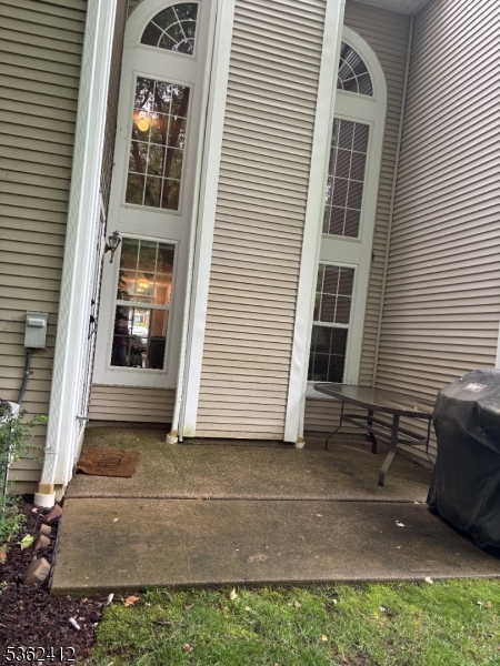 Jade Mountain - Residential Lease