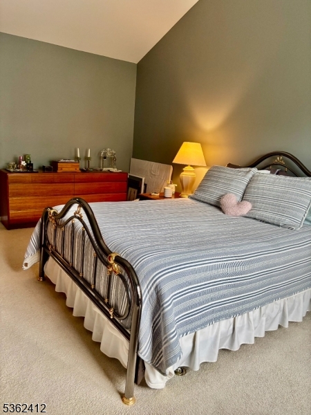 Jade Mountain - Residential Lease