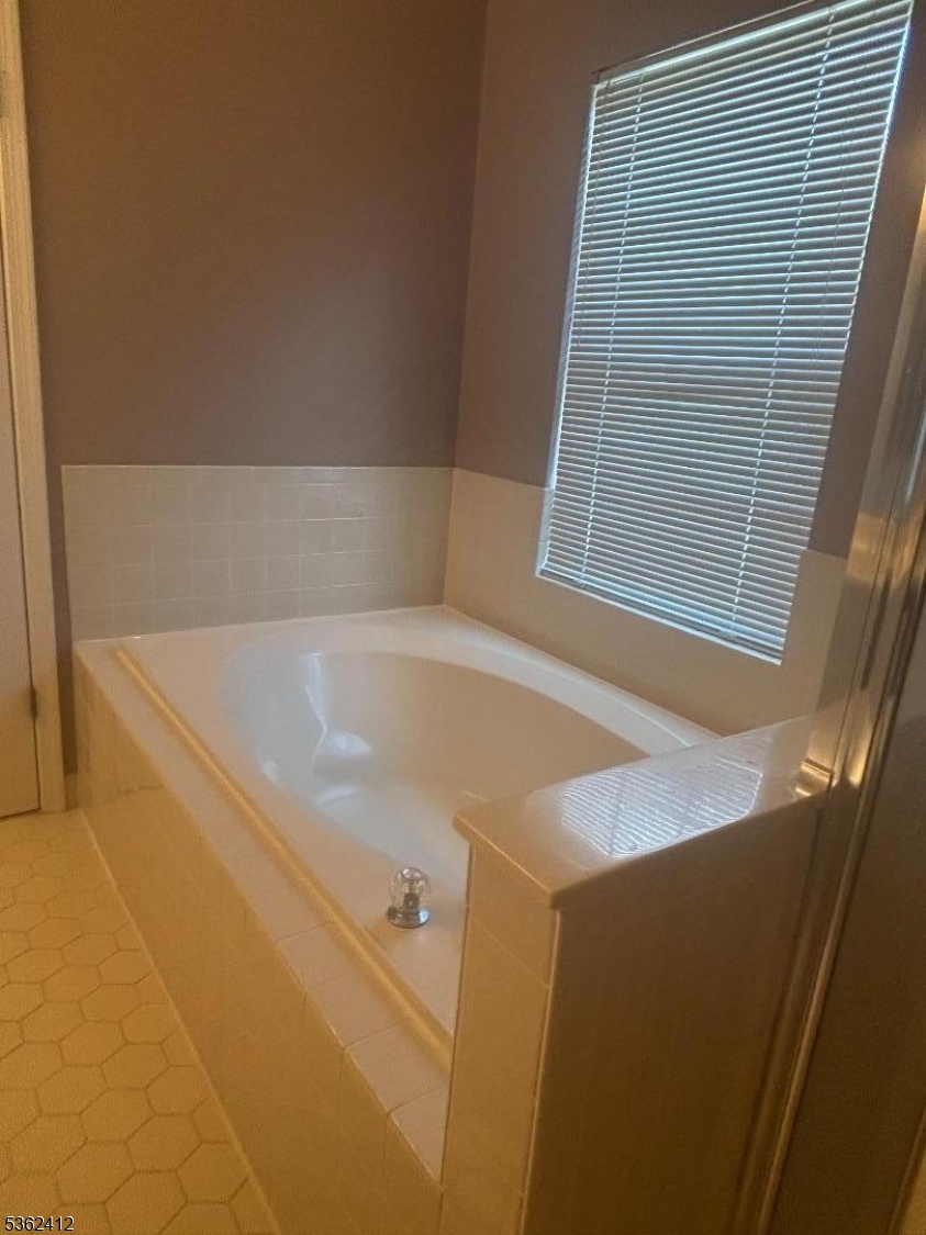 Jade Mountain - Residential Lease