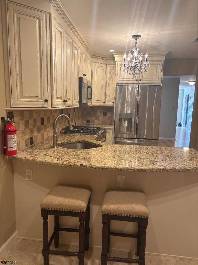 Jade Mountain - Residential Lease