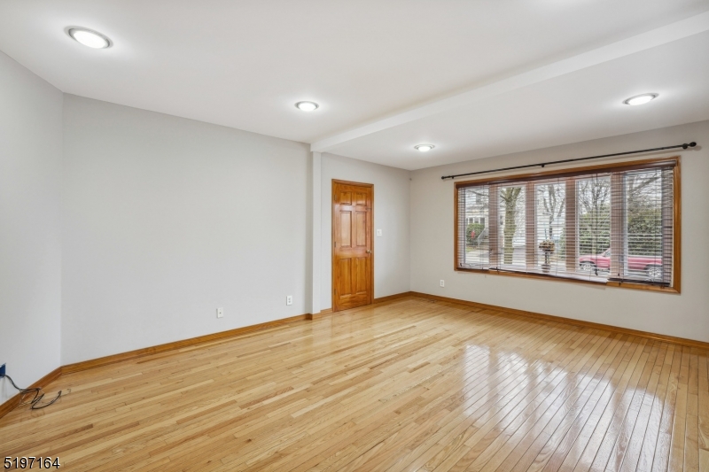 North Ave - Residential Lease