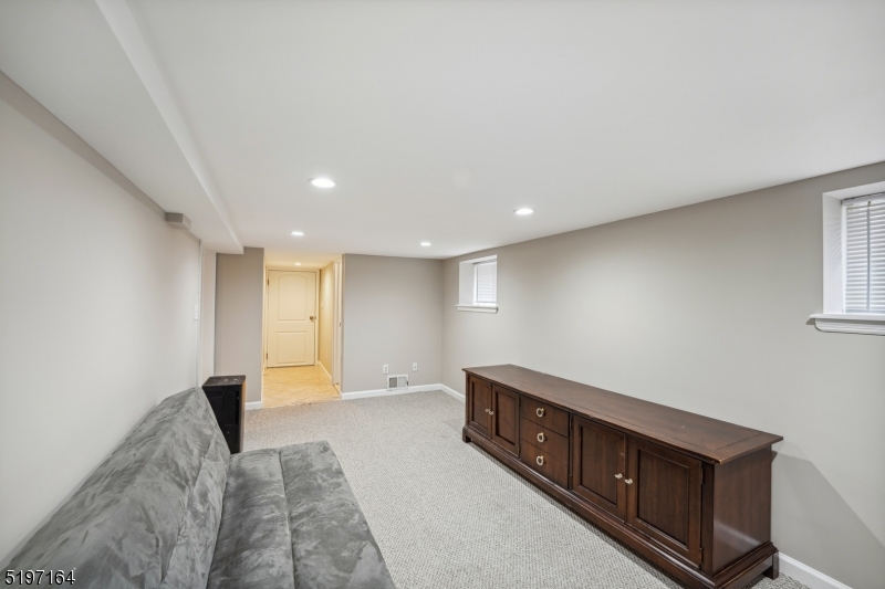 North Ave - Residential Lease