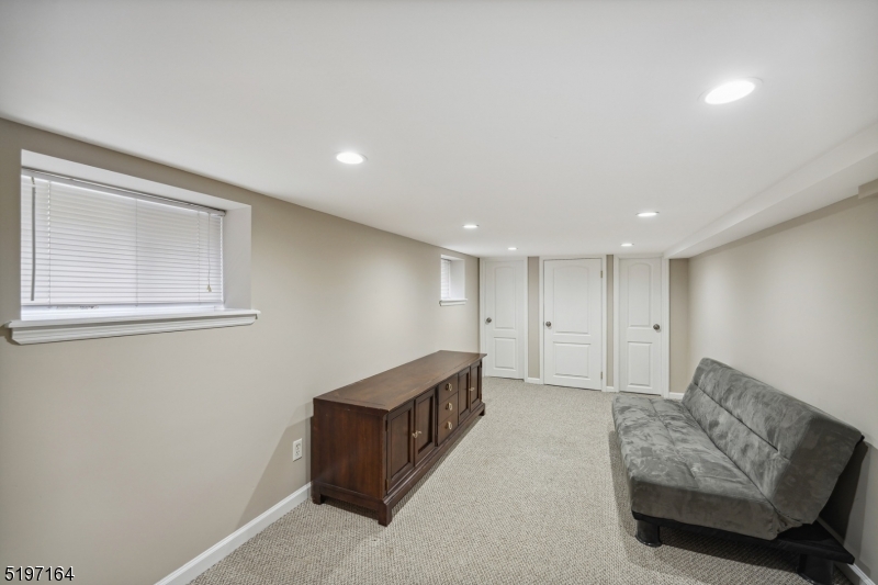 North Ave - Residential Lease