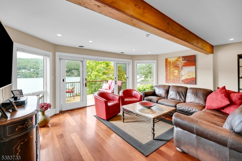 Greenwood Lake NY Lakefront - Residential