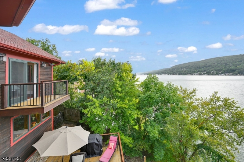 Greenwood Lake NY Lakefront - Residential