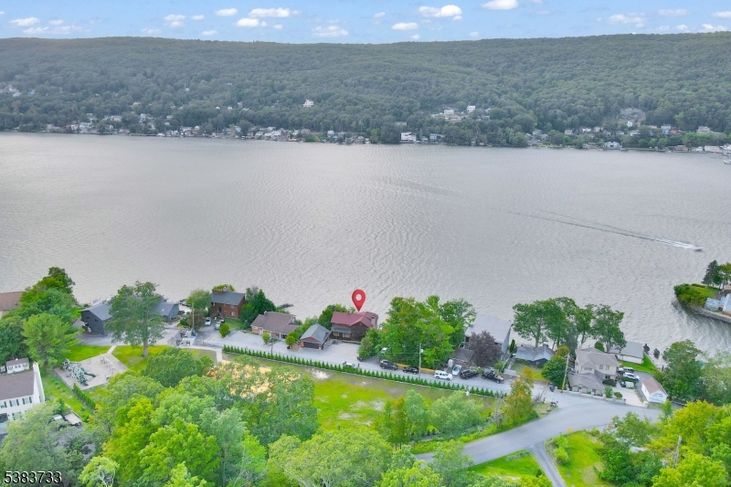 Greenwood Lake NY Lakefront - Residential