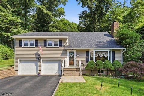 5 La Malfa Rd, Randolph Twp., NJ 07869 - #: 4041854