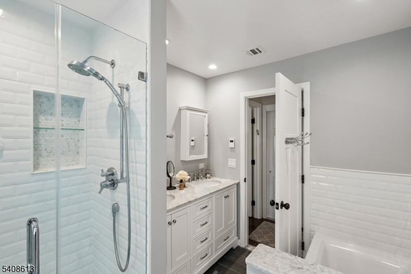 Fairwoods - Residential