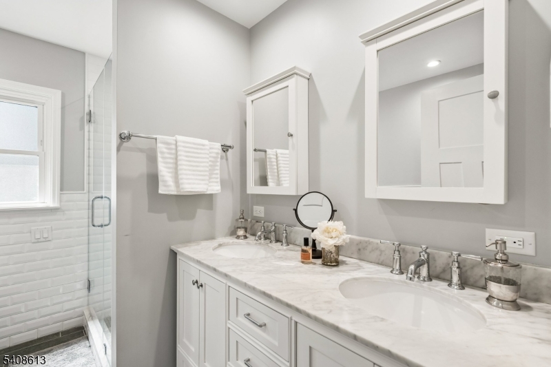 Fairwoods - Residential