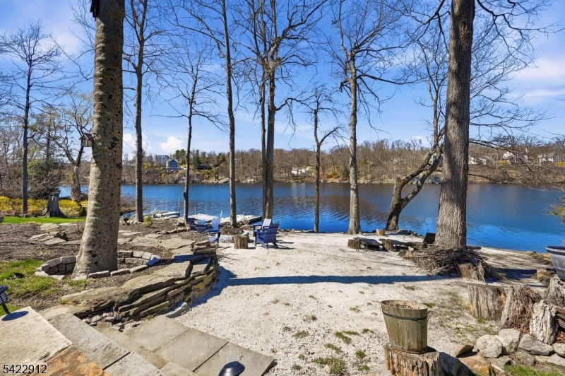 Upper Greenwood Lake - Residential