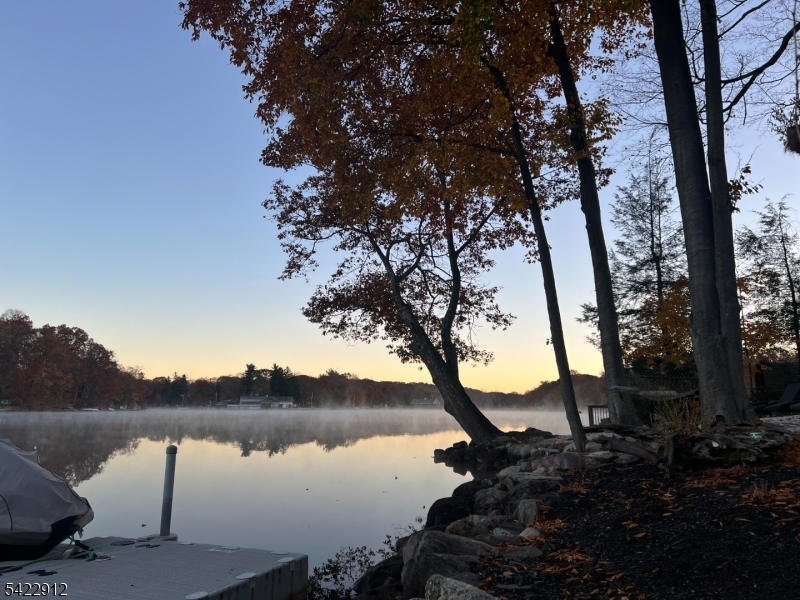 Upper Greenwood Lake - Residential