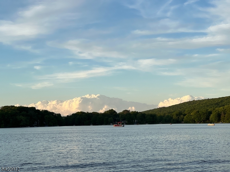 Upper Greenwood Lake - Residential