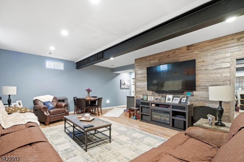 Upper Greenwood Lake - Residential