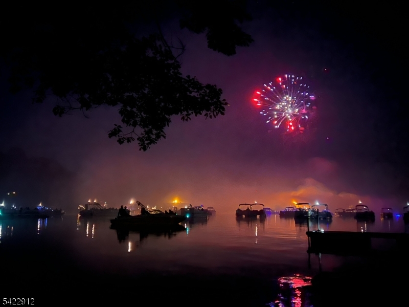 Upper Greenwood Lake - Residential