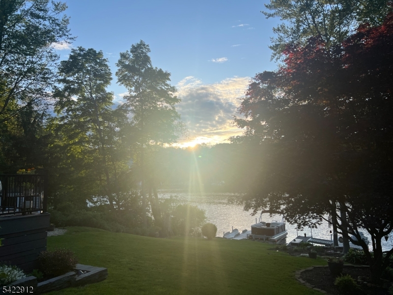 Upper Greenwood Lake - Residential