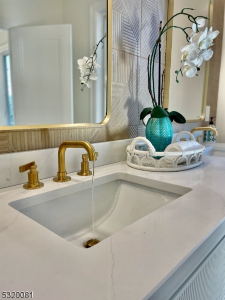 Upper Wyoming - Residential