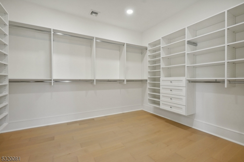 Upper Wyoming - Residential