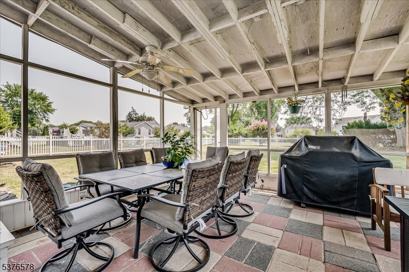 South Plainfield Boro, New Jersey 07080, United States, 3 Bedrooms Bedrooms, ,2 BathroomsBathrooms,Residential,Pending,185467