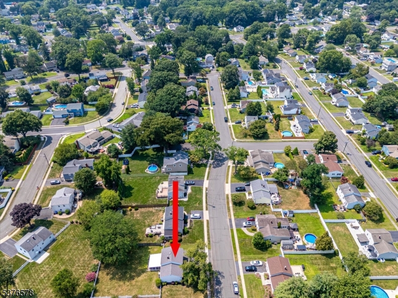 South Plainfield Boro, New Jersey 07080, United States, 3 Bedrooms Bedrooms, ,2 BathroomsBathrooms,Residential,Pending,185467