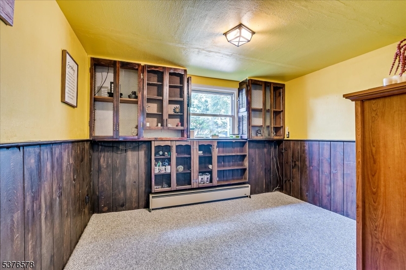 South Plainfield Boro, New Jersey 07080, United States, 3 Bedrooms Bedrooms, ,2 BathroomsBathrooms,Residential,Pending,185467