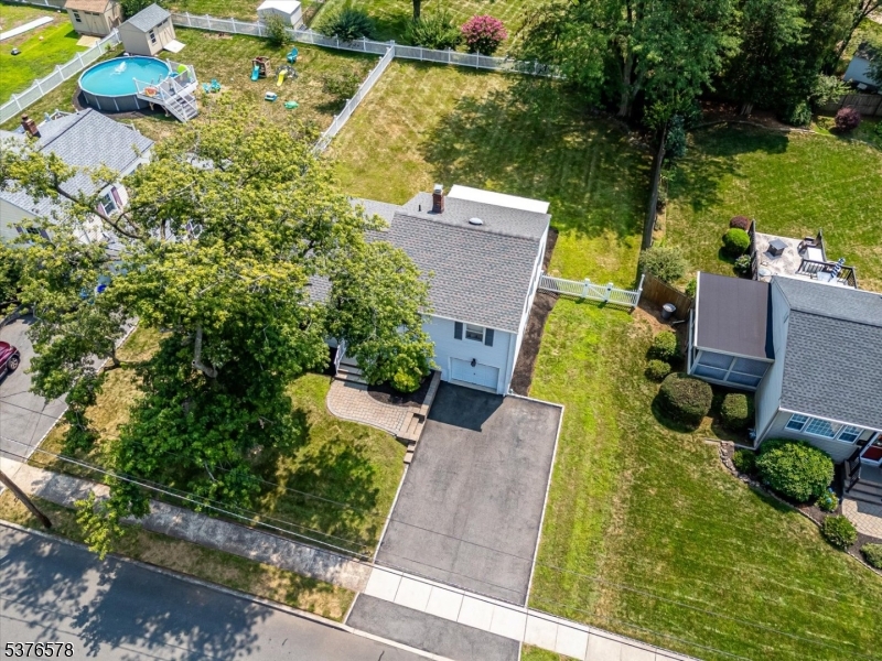 South Plainfield Boro, New Jersey 07080, United States, 3 Bedrooms Bedrooms, ,2 BathroomsBathrooms,Residential,Pending,185467