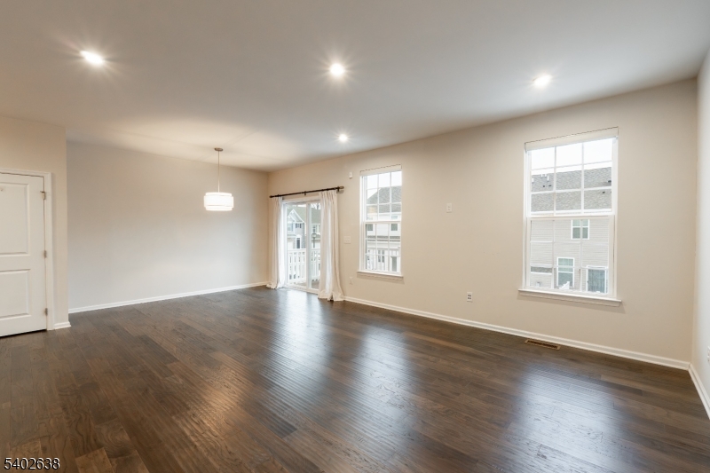 Shadow Woods - Residential