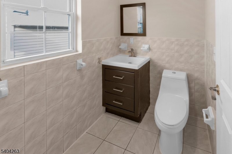 Port Elizabeth - Residential Income