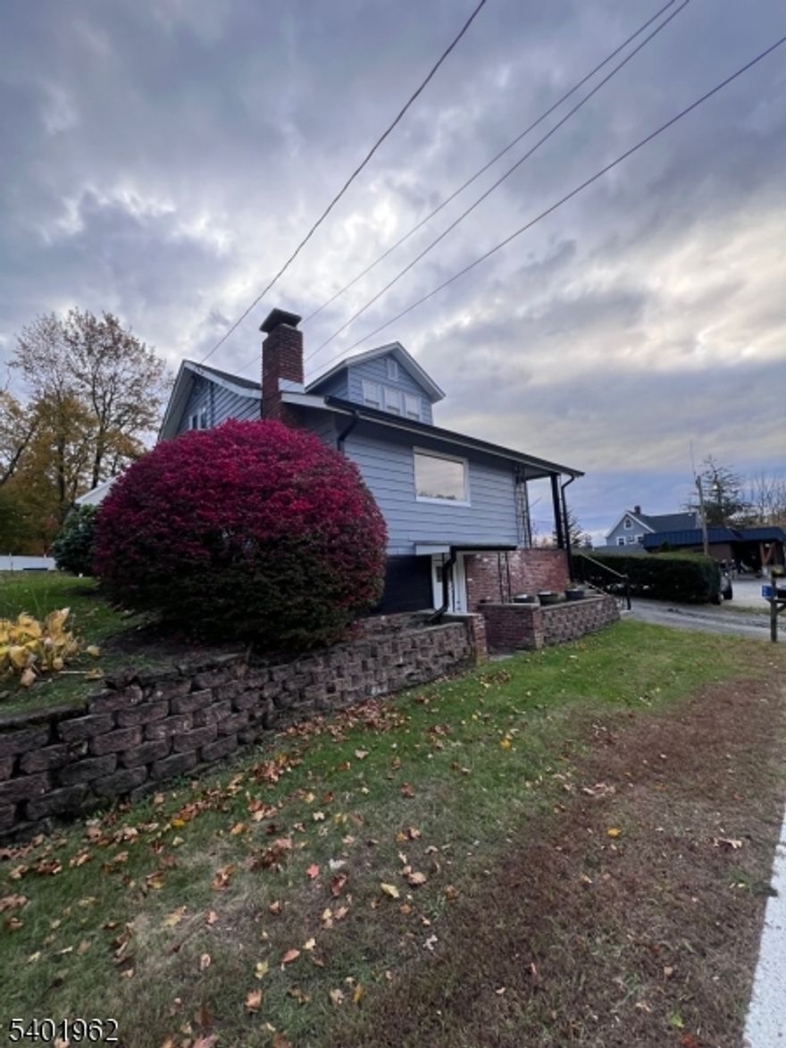 Beautiful. Spacious and Renovated 4 Bedroom, 2 full bath home. Walking distance to Lake Hopatcong, Entertainment and Restaurants.  1st floor - New kitchen, updated full bath, Bedroom, Living Room and Dining Room.  2nd floor - 3 bedrooms and full bath. No smoking, pet restrictions.  Basement has a separate entrance and is NOT part of the rental.