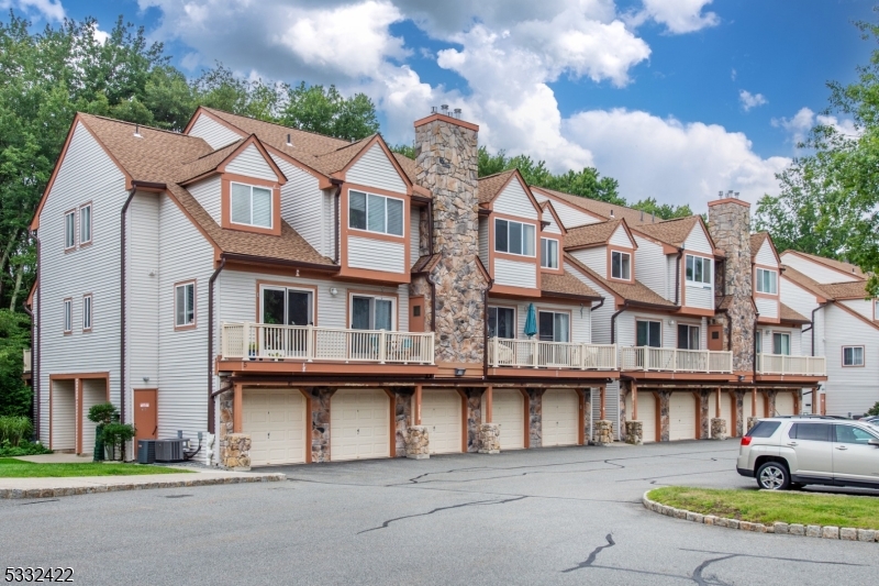 Meadows at Roxbury - Residential