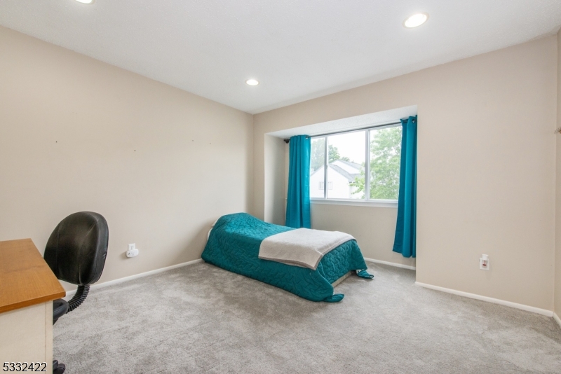 Meadows at Roxbury - Residential