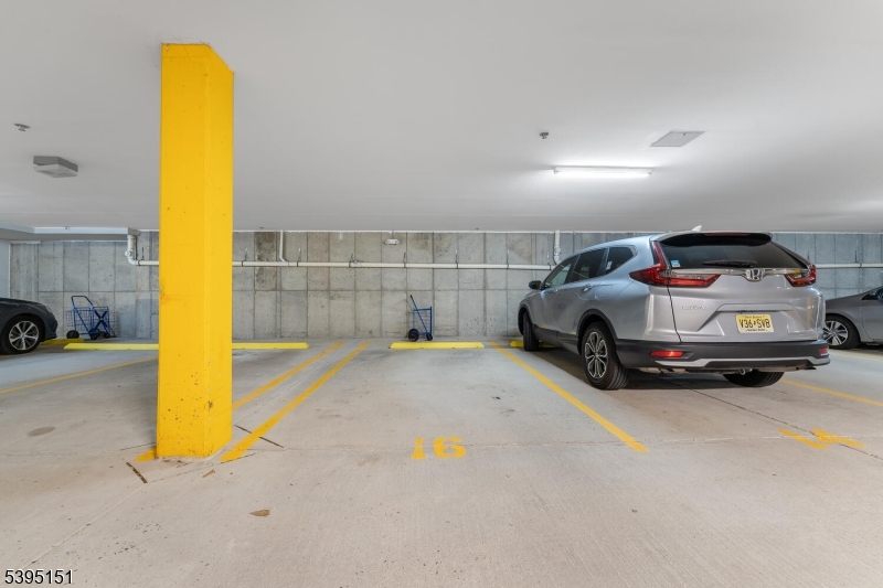 Somerset Run - Residential