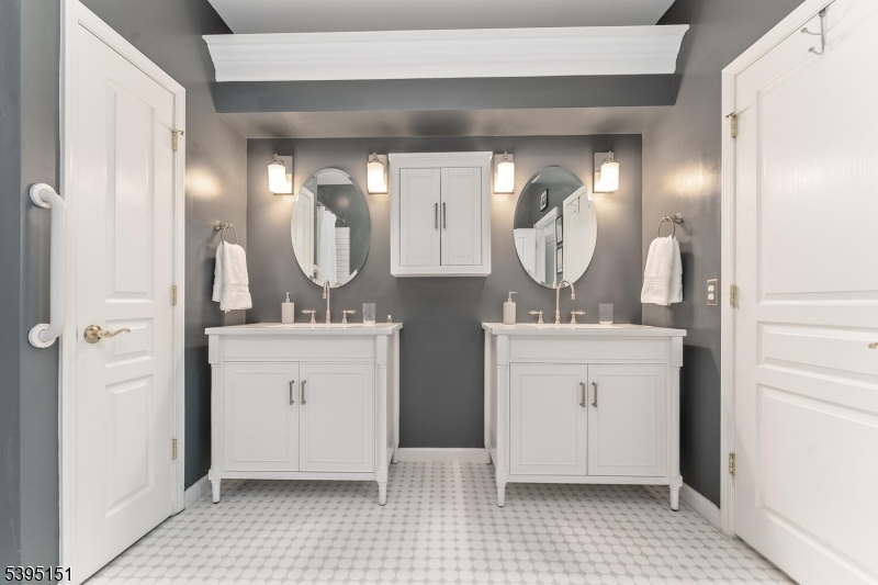 Somerset Run - Residential