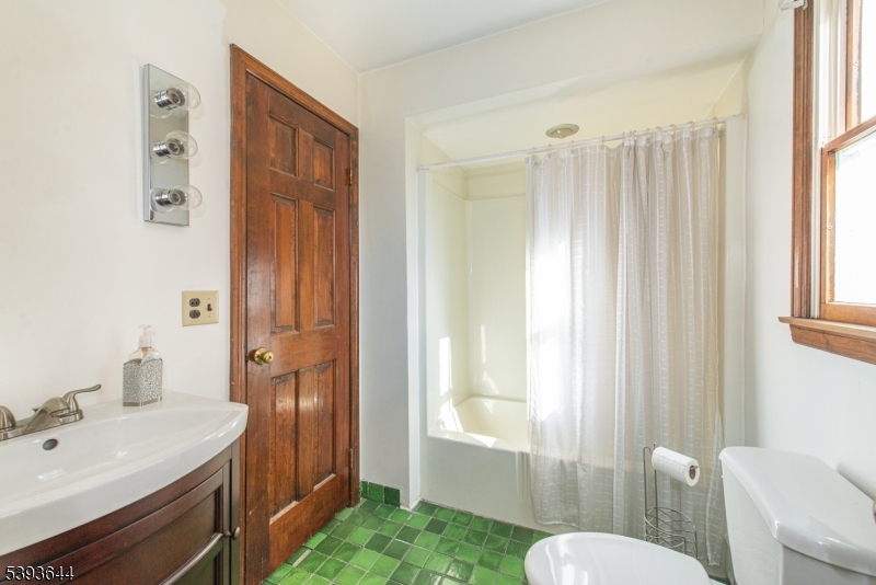 LOWER WEST MILFORD - Residential