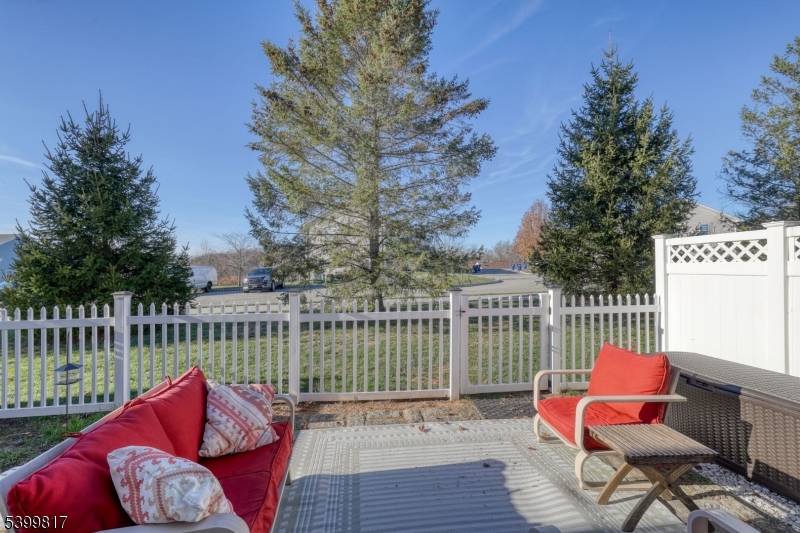 Ridgefield Commons - Residential