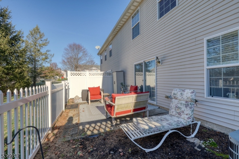 Ridgefield Commons - Residential