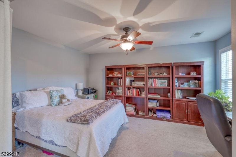 Ridgefield Commons - Residential