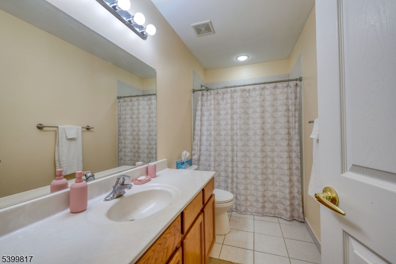 Ridgefield Commons - Residential