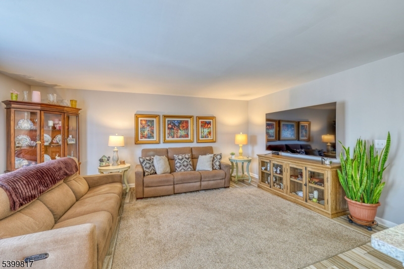 Ridgefield Commons - Residential